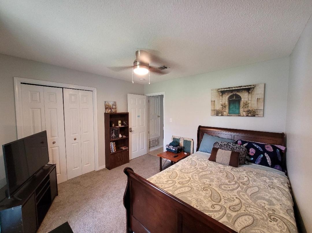 Bedroom Four Minutes From Beach Pensacola Eksteriør billede
